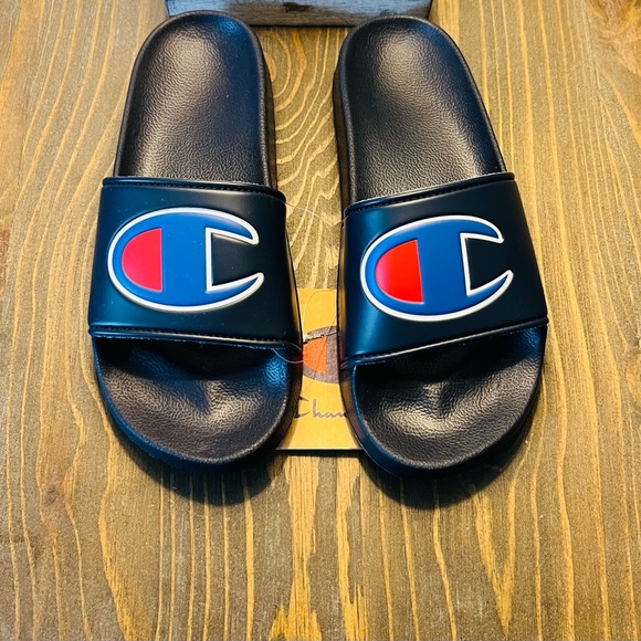 Champion Super Slides Sandals (Youth Size 2) - Picture 1 of 3